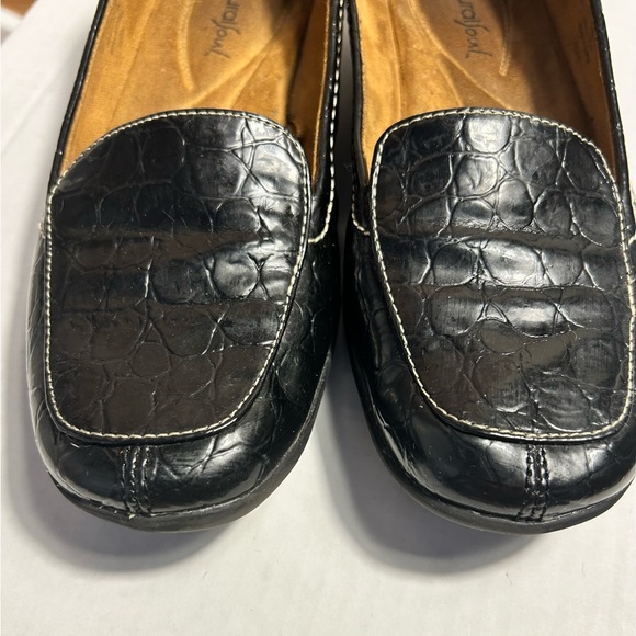 Natural Soul Black Croc-Embossed Flats 7M - Picture 3 of 7